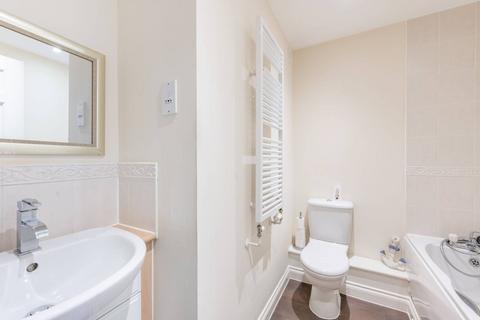 undefined, The Gateway, Watford, WD18