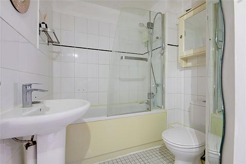 72 Bradley Road, Enfield, EN3 6LT