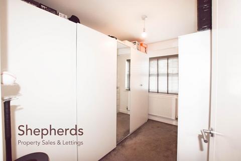 1 Wycliffe Close, Cheshunt, Waltham Cross, EN8 0FJ