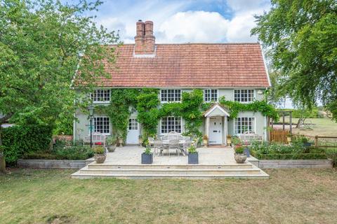 undefined, Newmarket Road, Newmarket CB8