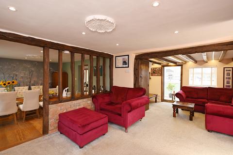 undefined, Barnaby Green, Beccles NR34