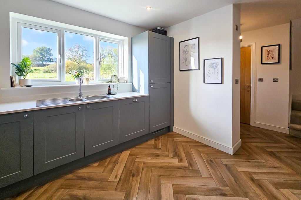 9 Poppy Close Knares-103057
