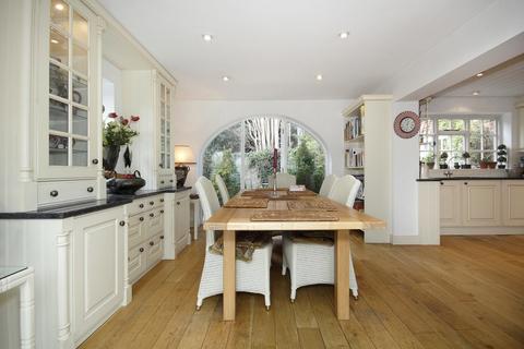 undefined, Southampton Road, Lymington SO41