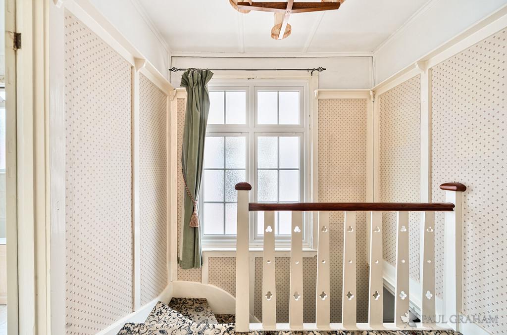 0434a677-e073-40df-928d-660282138bb6