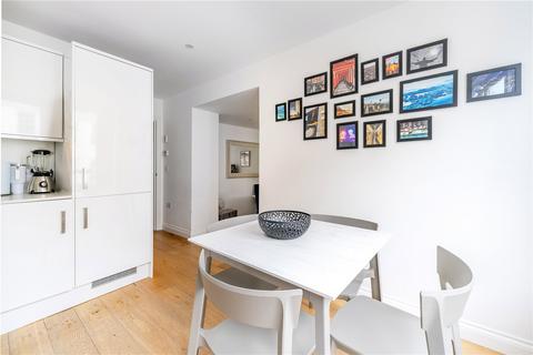 undefined, George Street, Richmond, TW9