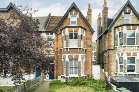 Greyhound Lane, London SW16