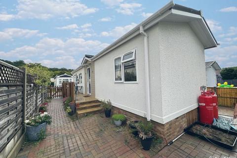 2 bedroom mobile home for sale, The Rowans , Woodbine Close