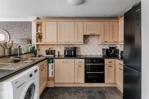 12 Bodley Way, Weston-super-mare, BS24 7HD