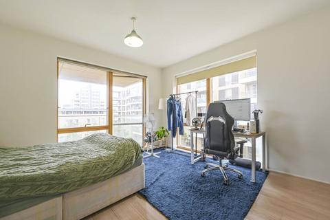 Eddington Court, Canning Town, London, E16