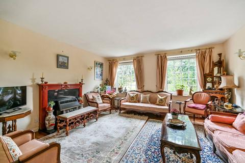 undefined, Blenheim Gardens, Kingston Hill, Kingston upon Thames, KT2
