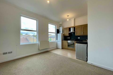 1 bedroom apartment to rent, Clarence Road, London E5