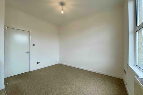1 bedroom apartment to rent, Clarence Road, London E5