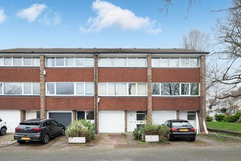 undefined, Half Moon Lane, North Dulwich, London, SE24