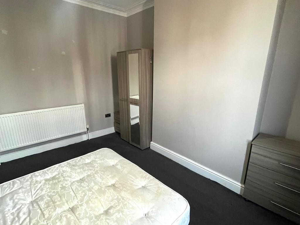 House in Leeds, Daisy Hill, Morley - View 4