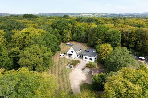 Waterside Carlton Road, South Godstone, Godstone, RH9 8LG