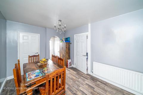 undefined, North Avenue, Wolverhampton WV11