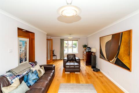 83 Auchingane, Edinburgh, EH10 7HU