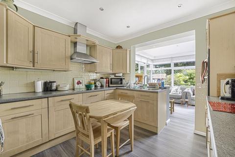 2 bedroom semi-detached bungalow for sale, Charter Drive, Bexley