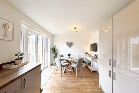 4 bedroom detached house for sale, BINBROOK DRIVE, NEW WALTHAM