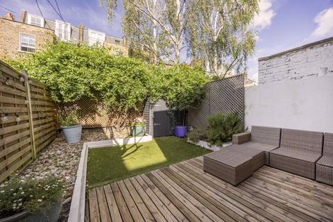 4 bedroom terraced house for sale, Percy Road, London