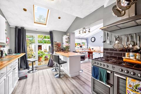 undefined, Hawthorn Crescent, Cosham