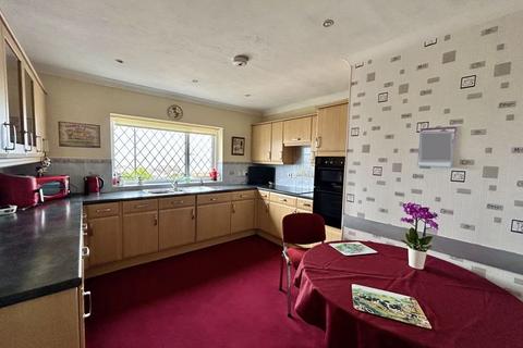 4 bedroom detached house for sale, Rhiwledyn, Craigside