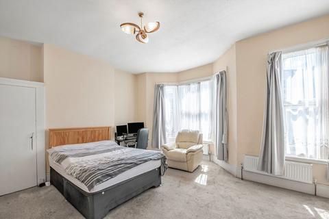 undefined, Lavender Sweep, London SW11