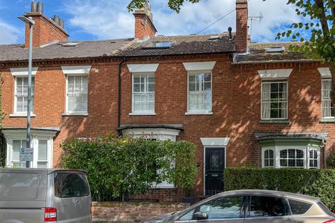 12 Broad Street, Warwick, CV34 4LT