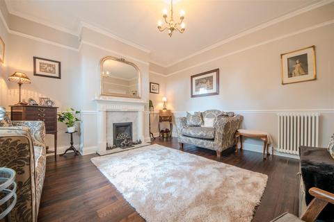 12 Broad Street, Warwick, CV34 4LT