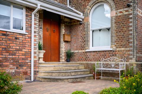 undefined, Beech Tree Bank, Prestwich, M25