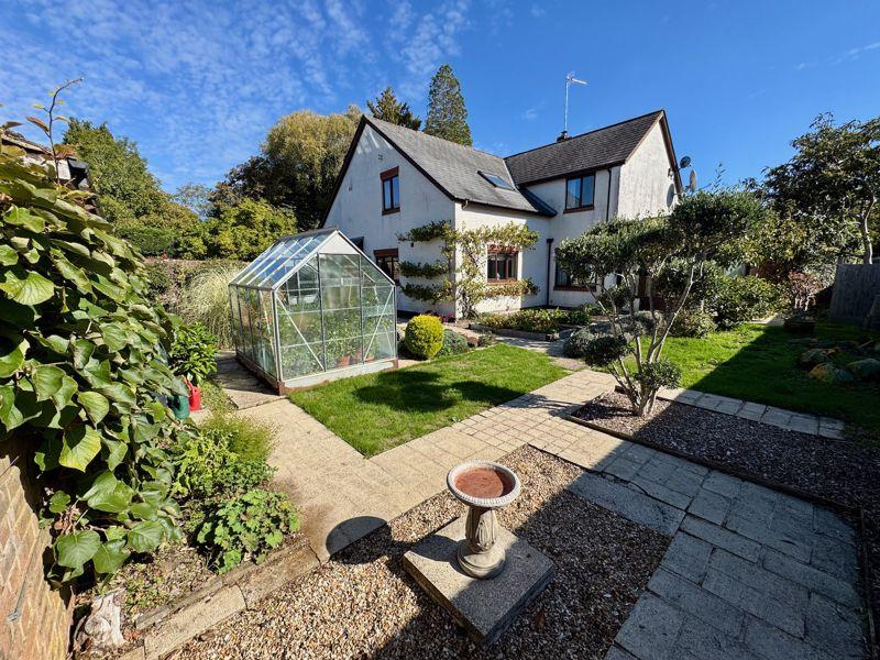 Kitchen garden