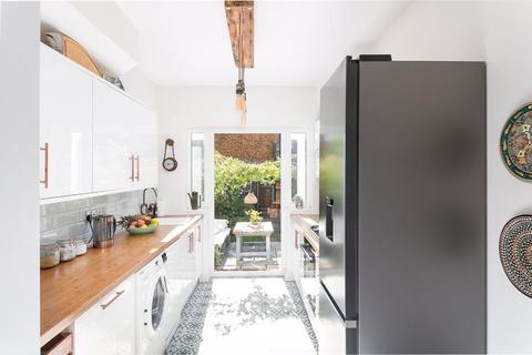 69 Churchill Road, South Croydon, CR2 6HE