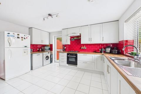 3 bedroom detached house for sale, Perth, Stonehouse