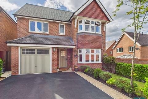 4 bedroom detached house for sale, Maythorne Close, Oldham OL4