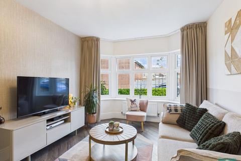 4 bedroom detached house for sale, Maythorne Close, Oldham OL4