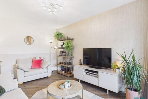 4 bedroom detached house for sale, Maythorne Close, Oldham OL4