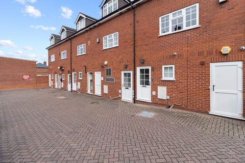 undefined, Stoke Road, Aston fields/Spacious duplex apartment