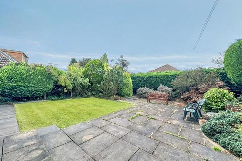 3 bedroom detached bungalow for sale, Penarth Avenue, Upton WF9