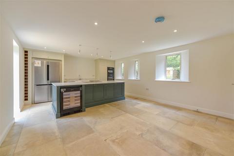 4 bedroom detached house for sale, 15B Main Road, Duston, Northampton