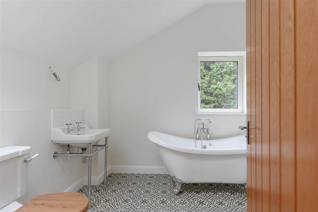 Ensuite bathroom