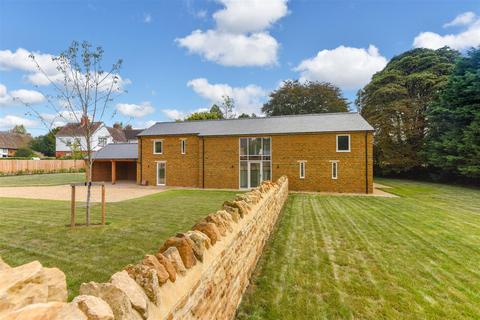 4 bedroom detached house for sale, 15B Main Road, Duston, Northampton
