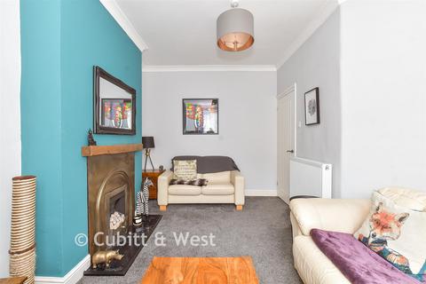 1 bedroom ground floor flat for sale, Chichester Road, Portsmouth, Hampshire