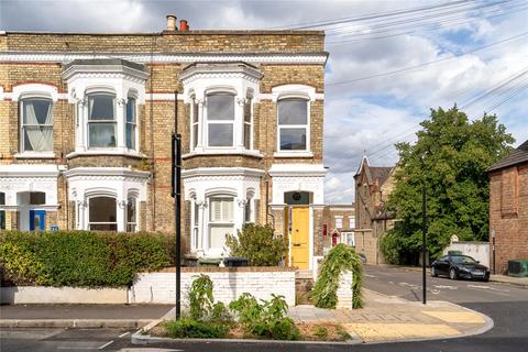 Elm Park, London, SW2