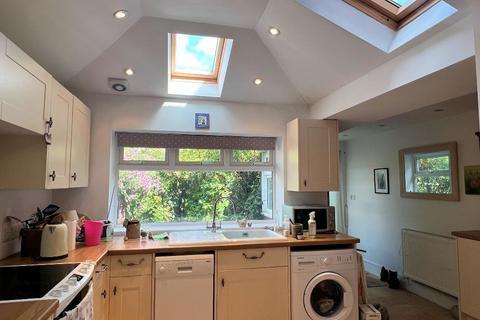 2 bedroom terraced house for sale, Mill Road, Steyning, West Sussex, BN44 3LN
