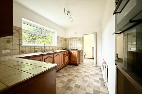 3 bedroom detached house for sale, Emerald Road, Luton, Bedfordshire, LU4 0NR