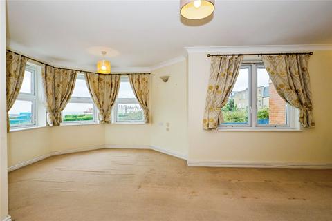 2 bedroom apartment for sale, Darwin Court, Cliftonville CT9