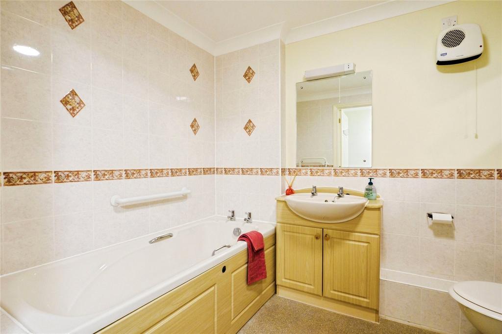 Bath/Wet Room