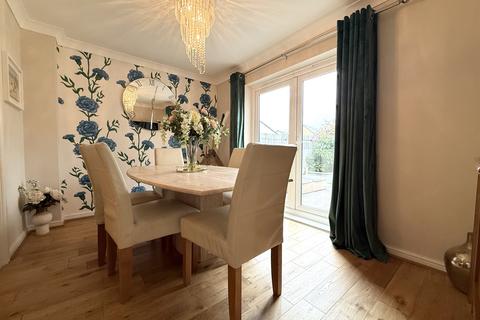 4 bedroom detached house for sale, Aberdare CF44