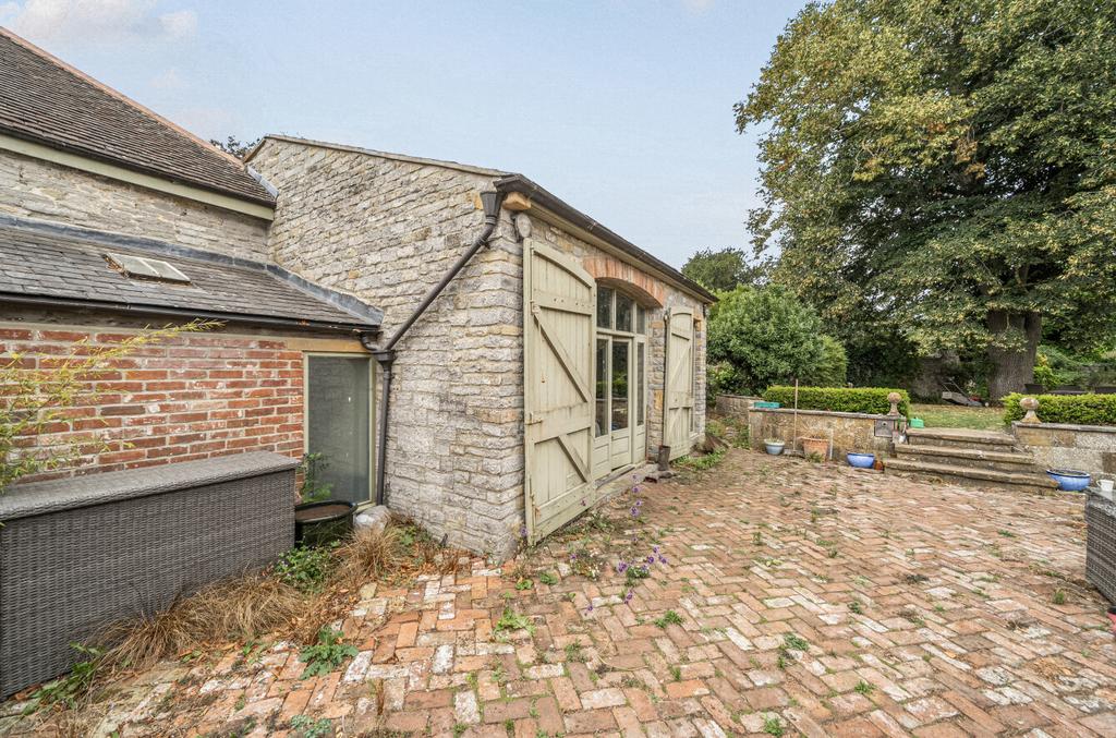 1341291-3-68a5a50...