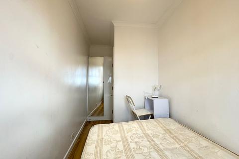 undefined, 455-455a New Cross Road, London SE14